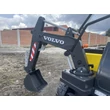 Kép 15/17 - 12 voltos elektromos gyermek traktor és kotrógép markoló lapáttal piros színben