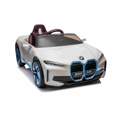 BMW I4 elektromos kisautó gyerekeknek nyitható ajtóval fehér