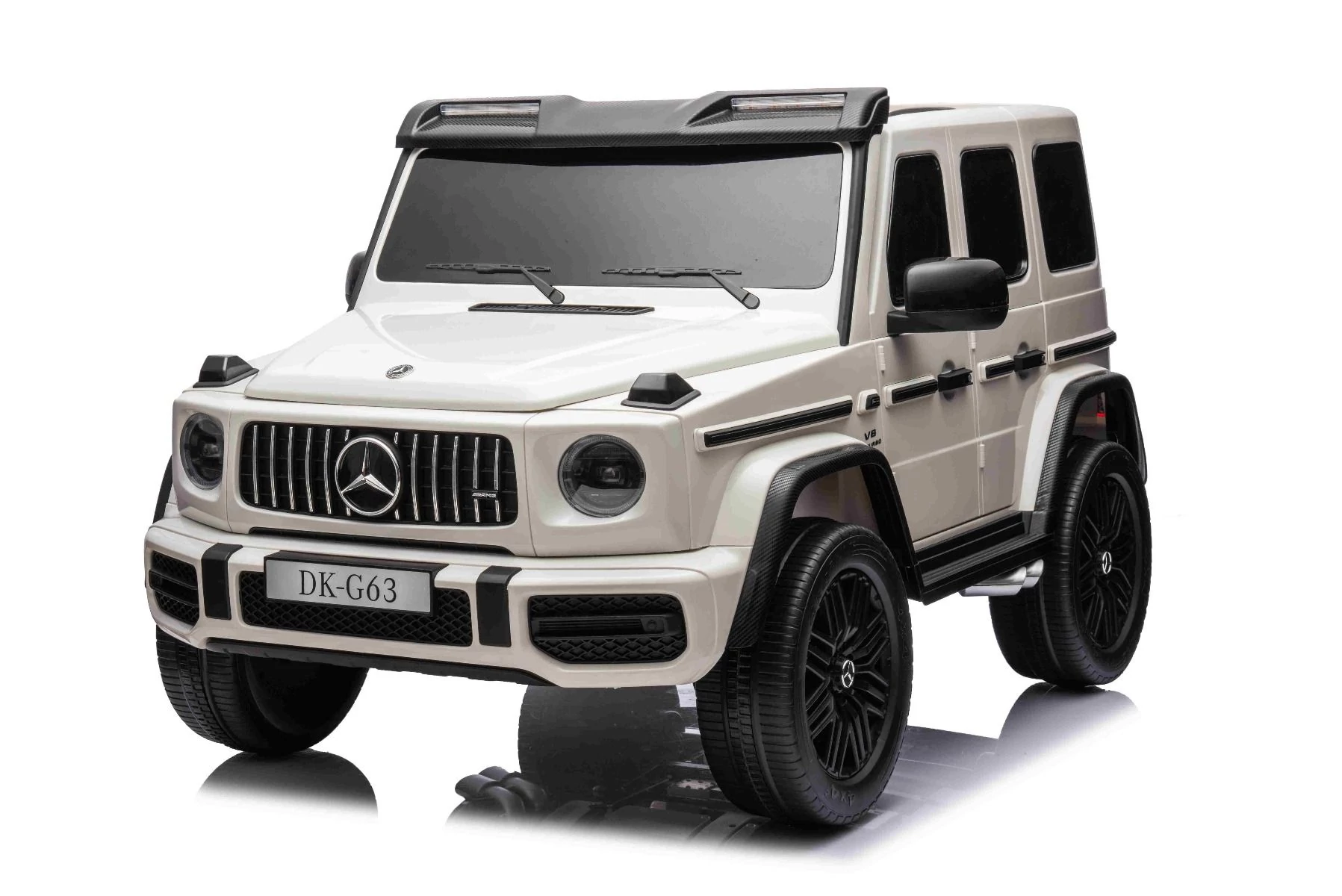 Mercedes G63 AMG Fehér 4x4  kétszemélyes elektromos kisautó 2.4 eredeti Mercedes licenc